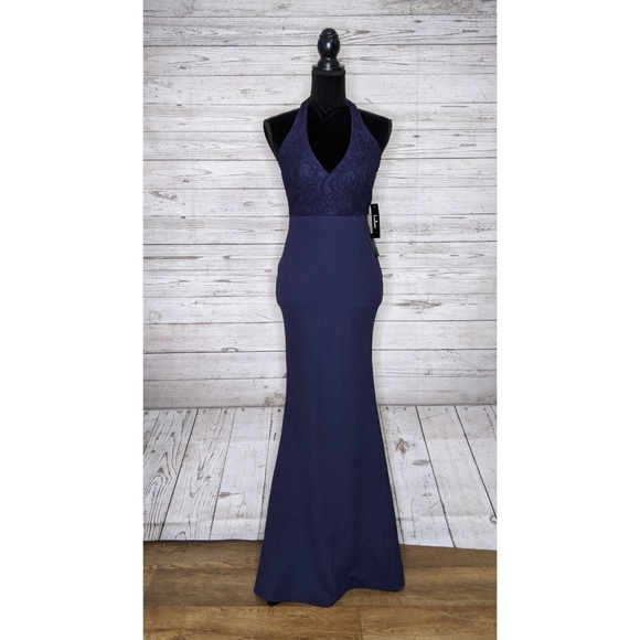 lulu's • love potion lace halter maxi dress - Picture 4 of 10